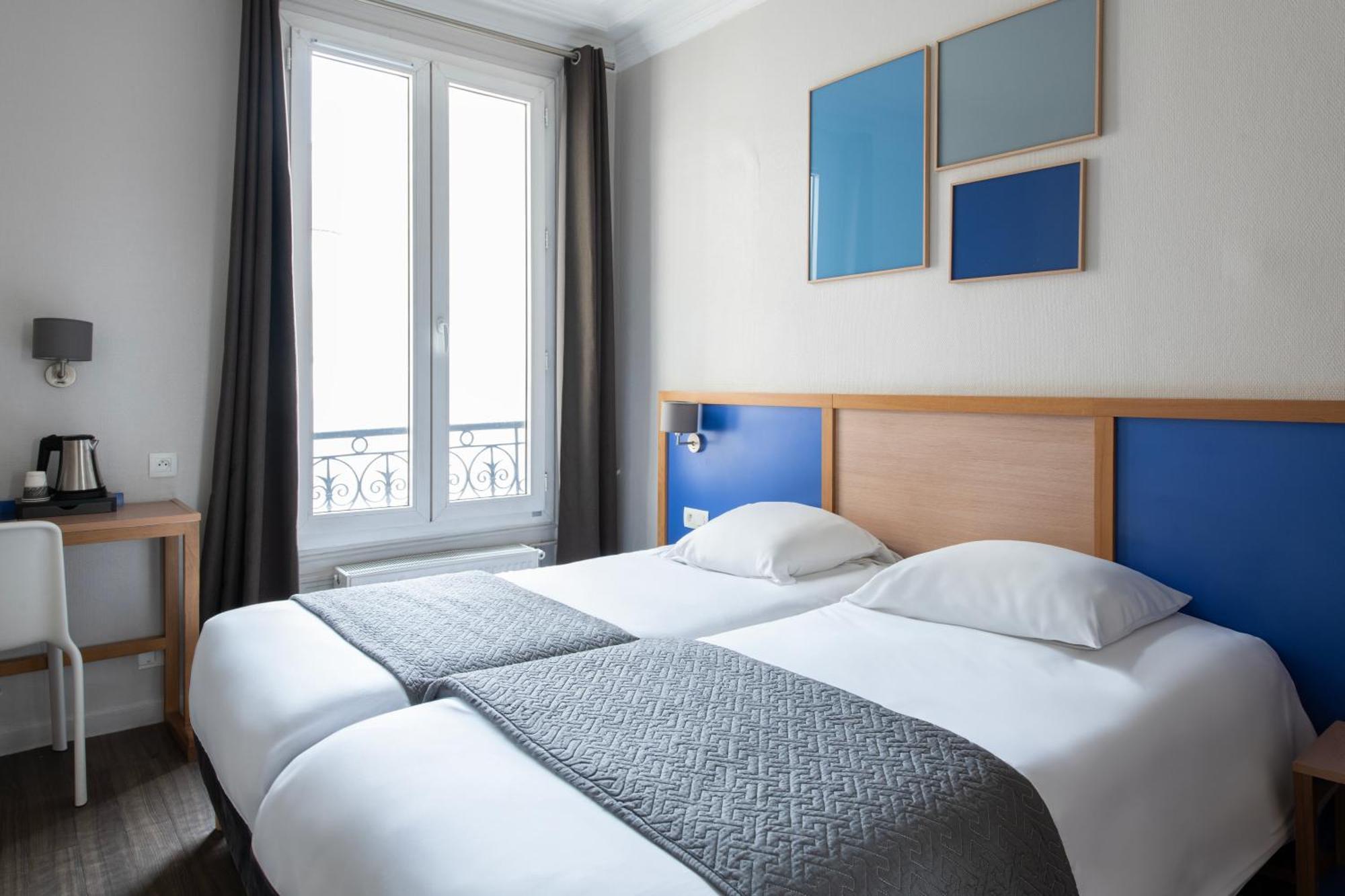 Est Hotel Париж Екстериор снимка